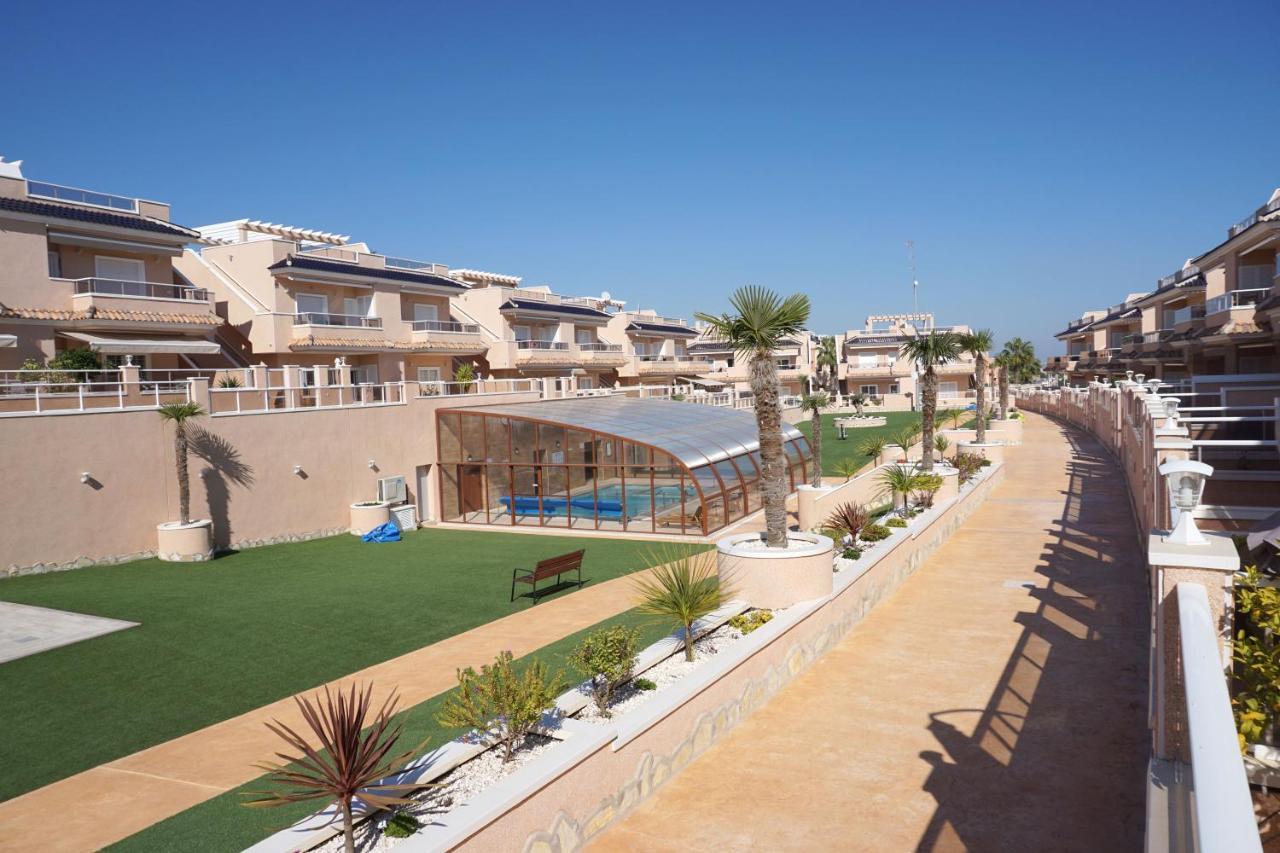 Vista Azul - Punta Prima - Spa Y Piscina Torrevieja Bagian luar foto
