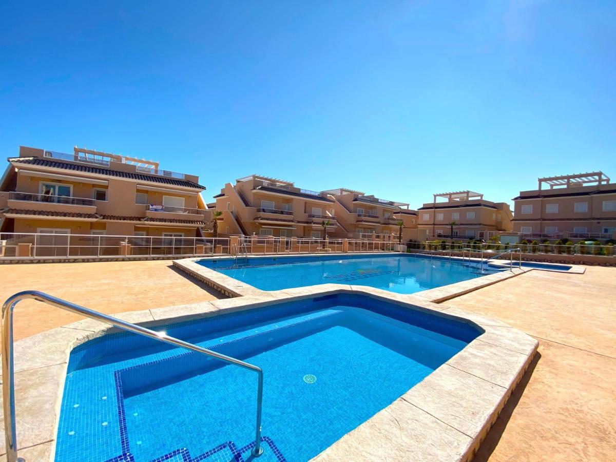 Vista Azul - Punta Prima - Spa Y Piscina Torrevieja Bagian luar foto