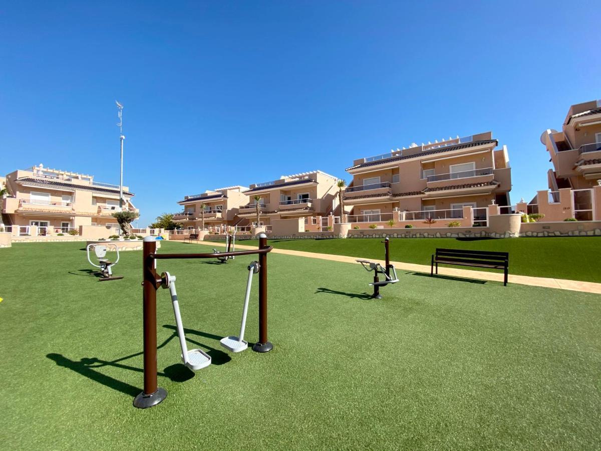 Vista Azul - Punta Prima - Spa Y Piscina Torrevieja Bagian luar foto